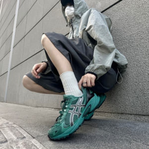 Giay Asics Gel-Kahana TR V4 'Green Black' 1203A497-300