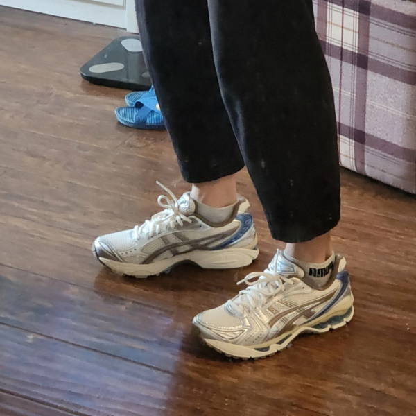 Giay Asics Gel Kayano 14 'Cream Pepper' 1202A056-113