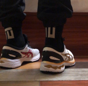 Giay Asics Gel Kayano 27 'White Golden Red' 1011B174-100