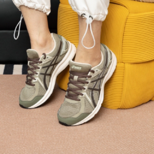 Giay Asics Jog 100 2 'Beige and Green' 1013A125-201