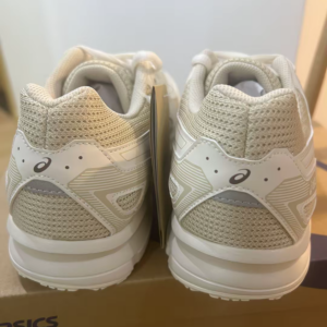 Giay Asics Jog 100 2 'Brown White' 1013A125‑200