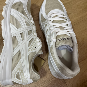 Giay Asics Jog 100 2 'Brown White' 1013A125‑200