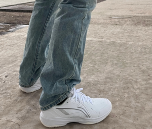 Giay Lining Feiying 'White' AYTU001-1