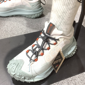 Giay Nike ACG Mountain Fly 2 Low 'Phantom' HF6245-003