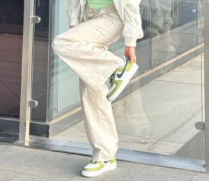 Giay Nike Air Force 1 '07 'Green Apple' HJ3484-331