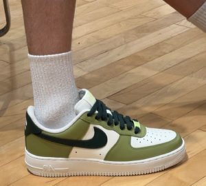 Giay Nike Air Force 1 '07 'Green Apple' HJ3484-331