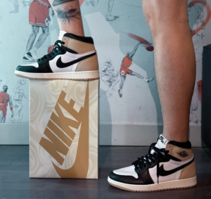 Giay Nike Air Jordan 1 High 'Latte' FD2596-021