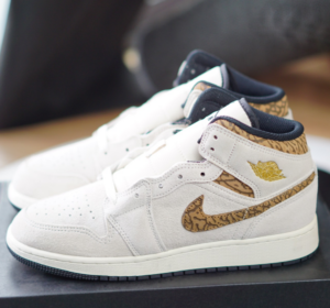 Giay Nike Air Jordan 1 Mid SE 'Brown Elephant' DZ5369-102