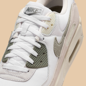 Giay Nike Air Max 90 'Medium Olive Khaki' FZ5159-100