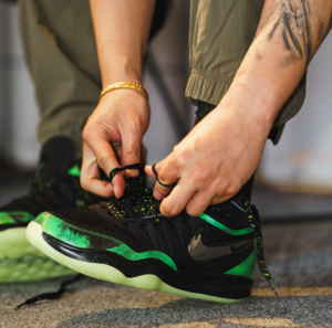 Giay Nike Air Zoom GT Hustle 2 'Victor Wembanyama' FZ7310-900