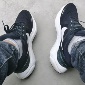 Giay Nike Air Zoom Vomero 16 'Black White' DA7698-001