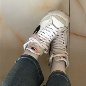 Giay Nike Blazer Mid '77 GS 'White Black' DA4086-100