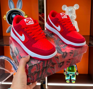 Giay Nike Dunk Low 'Valentine's Day 2024' FZ3548-612