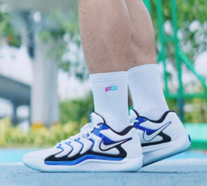 Giay Nike KD17 EP 'White Game Royal' FJ9488-100