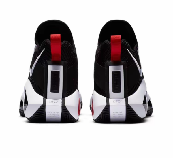 Giay Nike LeBron Soldier 14 'Black White' CK6024-002