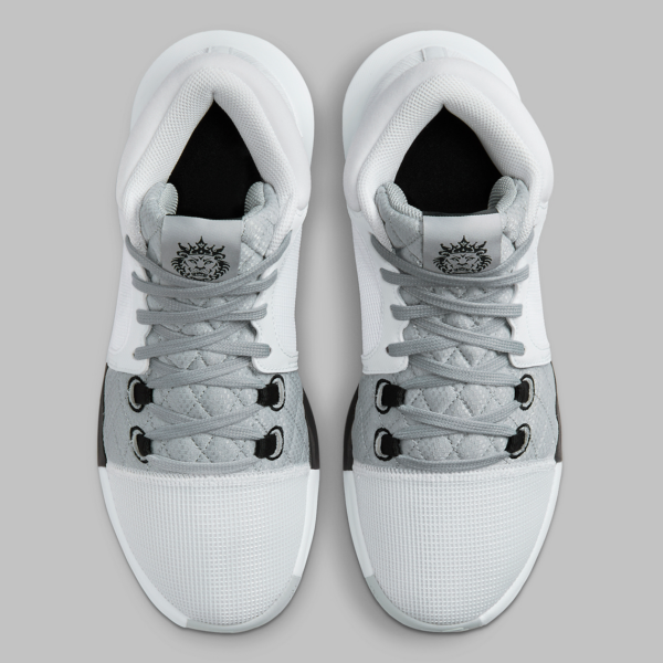 Giay Nike LeBron Witness 8 'White Smoke Grey' FB2239-100