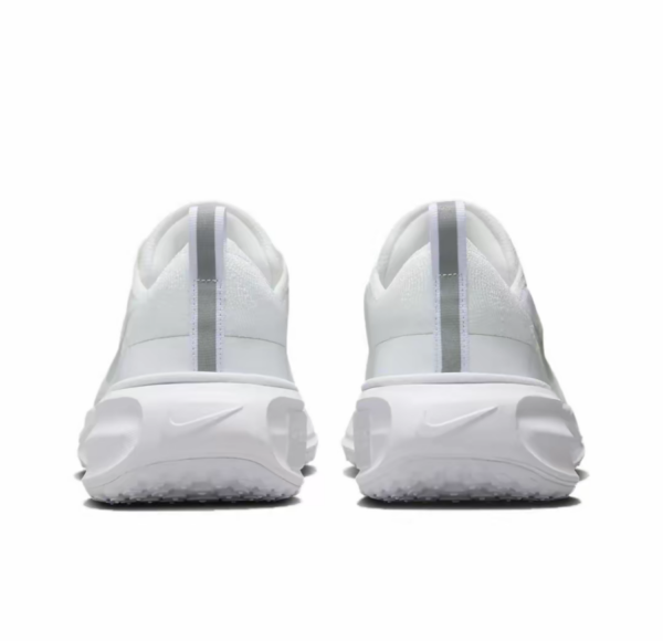 Giay Nike ZoomX Invincible 3 'White Photon Dust' DR2660-103