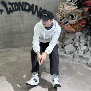 Giay Saucony Cross 90 MID S79048-1