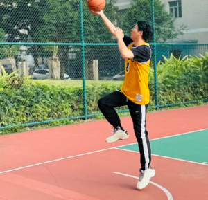 Giay Adidas Crazy 'White Purple' HQ3925