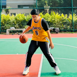 Giay Adidas Crazy 'White Purple' HQ3925