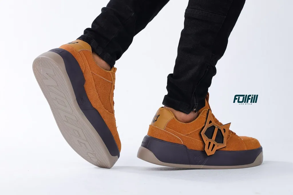 Hinh anh 6: Lich su thuong hieu Naked Wolfe