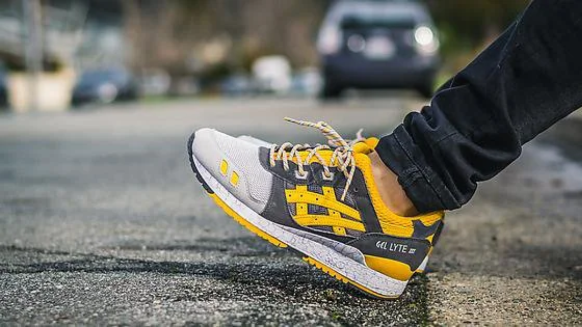Chọn size giày ASICS phù hợp: Hướng dẫn chi tiết từ A đến Z Hinh anh 3: Huong dan chon size giay ASICS chinh xac cho moi kieu chan