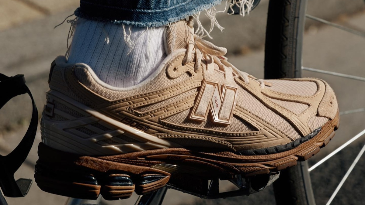 Hinh anh 2: New Balance 1906R: Tuyet tac sneaker chinh phuc gioi mo dieu