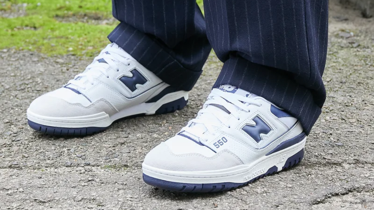 Giải mã kích thước New Balance 550 - Bí kíp chọn size chuẩn xác Hinh anh 11: Giai ma kich thuoc New Balance 550 - Bi kip chon size chuan xac