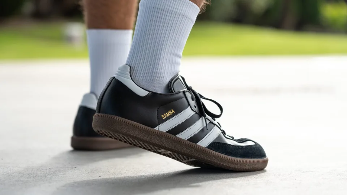 adidas Samba: Huyền thoại bất diệt hay chỉ là mốt nhất thời? Hinh anh 2: adidas Samba: Huyen thoai bat diet hay chi la mot nhat thoi?