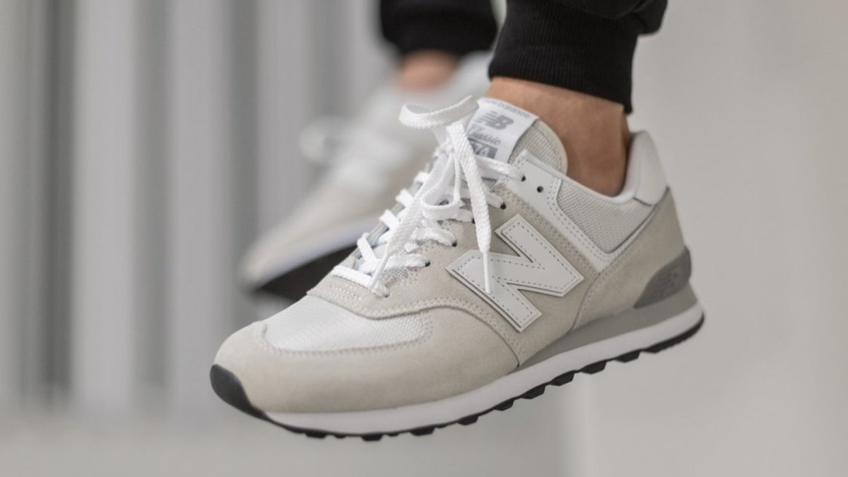 Hinh anh 3: Di san New Balance: 574, 327, va 9060 mang hoi huong tuong lai