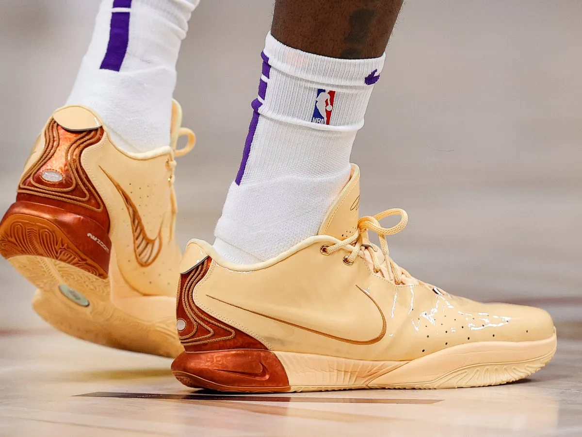 Hinh anh 2: Top 10 mau giay bong ro co thap tot nhat 2024