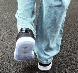 Giay Nike Air Jordan 1 Low Golf 'Endless Pursuit' FZ4159-100