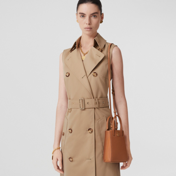 Tui Burberry Grainy Tote 'Warm Russet Brown' 80627021
