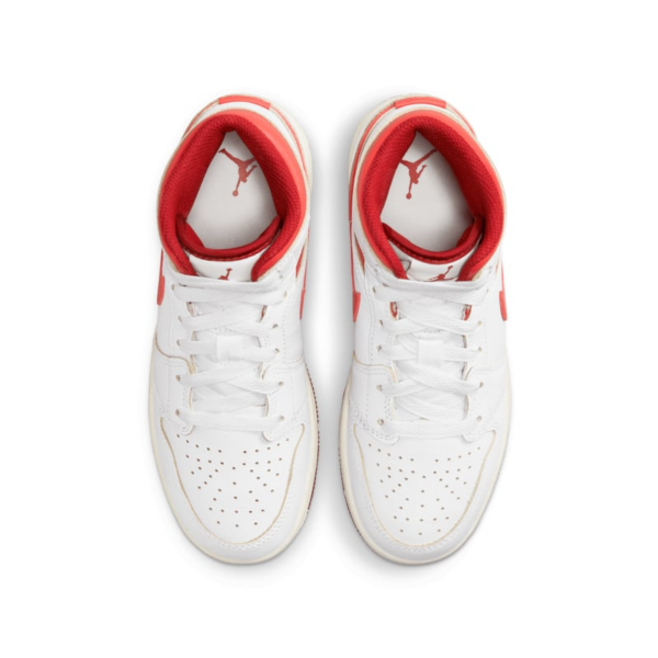 Giay Nike Air Jordan 1 Mid SE GS 'White Dune Red' FJ3464-160