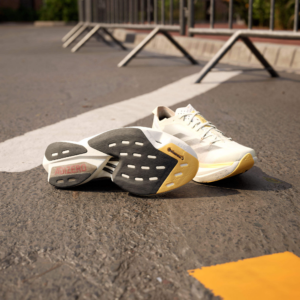 Giay Adizero Adios Pro 3 'Ivory Pack' IG6427