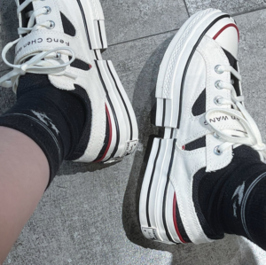 Giay Converse Chuck 70 Low x Feng Chen Wang 'Egret' A08857C