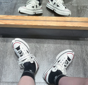 Giay Converse Chuck 70 Low x Feng Chen Wang 'Egret' A08857C