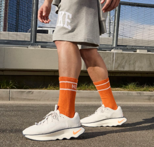 Giay Nike Motiva 'Black Anthracite' DV1237-101