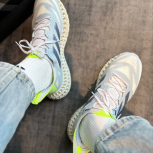 Giay Adidas 4DFWD 3 'Dash Grey Lucid Lemon' IG8980