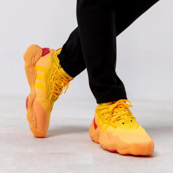 Giay Adidas Trae Young 3 'Acid Orange' IE2706