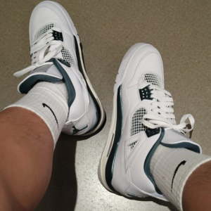 Giay Nike Air Jordan 4 Retro 'Oxidized Green' FQ8138-103