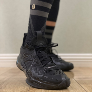 Giay Anta Shock Wave 5 Pro 'First Show' 112331111S-1