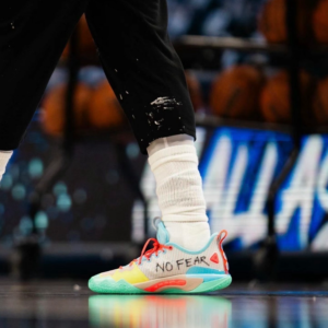 Giay Anta Shock Wave 5 Pro 'Halloween' 112341111-1