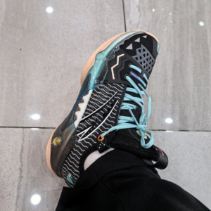 Giay Anta Shock Wave 5 Pro 'Lone Ranger' 112341111-2