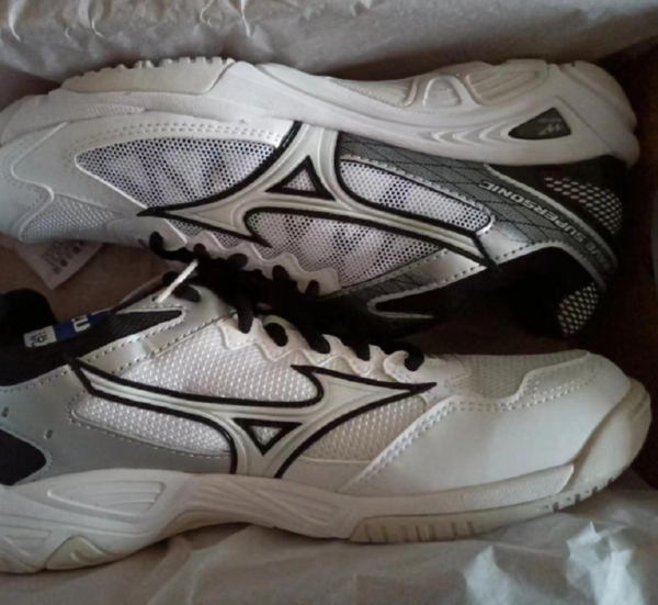 Giay Mizuno Wave Supersonic Cn 'White' V1GA216109