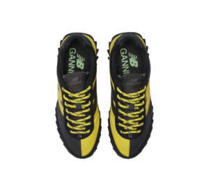 Giay New Balance x GANNI RC30 Trainers 'Black Yellow' URC30GA