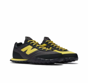 Giay New Balance x GANNI RC30 Trainers 'Black Yellow' URC30GA