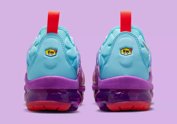 Giay Nike Air VaporMax Plus 'Multi-Color Gradient' FD0823-500