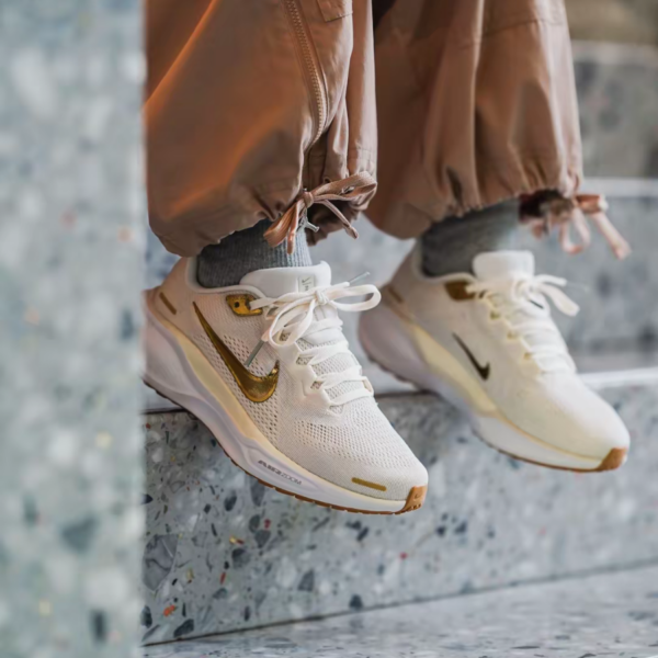 Giay Nike Air Zoom Pegasus 41 'Light Metallic Gold' FD2723-005