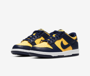Giay Nike Dunk Low GS 'Michigan' CW1590-700
